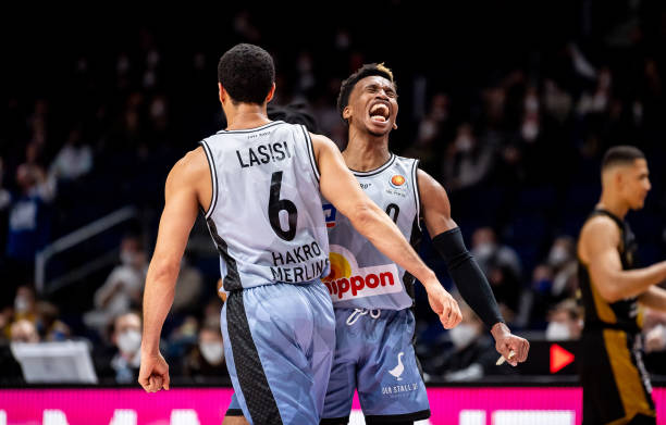 詹姆斯在 詹姆斯在